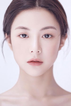 Go Youn-jung profil kép