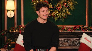 Matt Rife: Unwrapped - A Christmas Crowd Work Special háttérkép