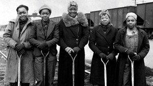 Invisible Warriors: African American Women in World War II háttérkép