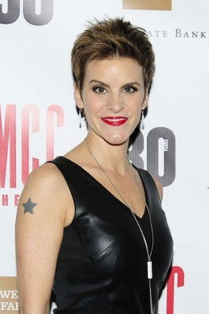 Jenn Colella profil kép