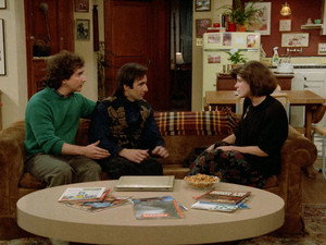 Perfect Strangers 2. évad Ep.22 22. epizód