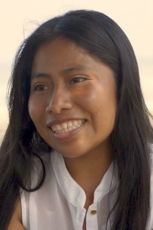 Yalitza Aparicio profil kép