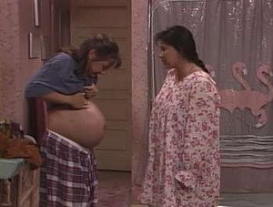 Roseanne 7. évad Ep.19 19. epizód