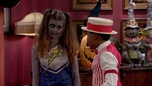 The Haunted Hathaways 1. évad Ep.16 16. epizód