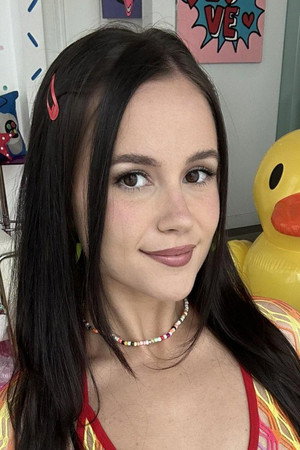 Iris Leon profil kép