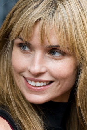 Polly Shannon profil kép