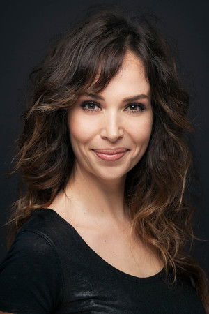 Esra Ronabar profil kép