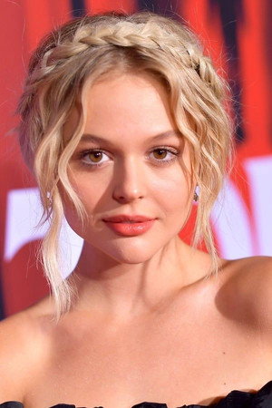 Emily Alyn Lind profil kép
