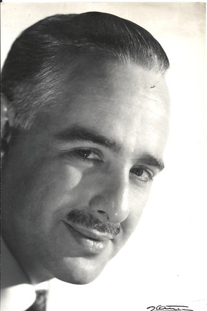 Alfonso Paso profil kép