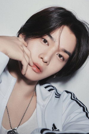 Bae Jin-young profil kép