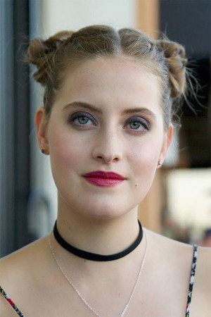 Cora Cleary profil kép