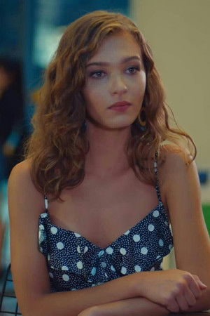 Melisa Döngel profil kép