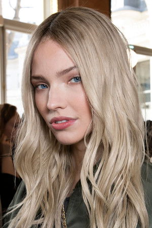 Sasha Luss profil kép