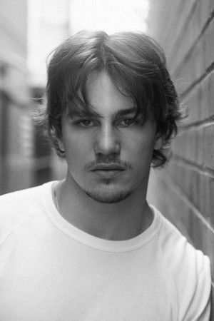 Finnian James profil kép