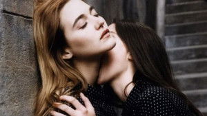 Les deux orphelines vampires háttérkép