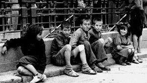 Canciones para después de una guerra háttérkép