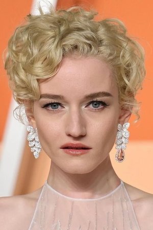 Julia Garner profil kép