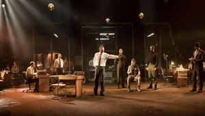 National Theatre Live: Antigone háttérkép