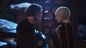 Loren & Rose háttérkép