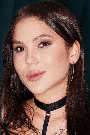Lola Bambola profil kép