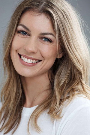 Lucy Lovegrove profil kép