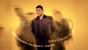 Lee Evans Live: The Different Planet Tour háttérkép