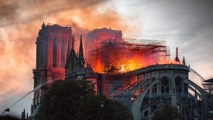 A Notre-Dame lángokban háttérkép