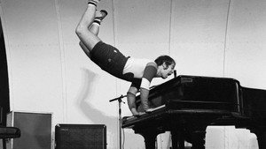 Elton John på Gröna Lund háttérkép