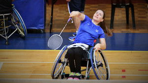 Nina is an Athlete háttérkép