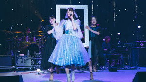 麻倉もも Live Tour 2022 “Piacere!” háttérkép