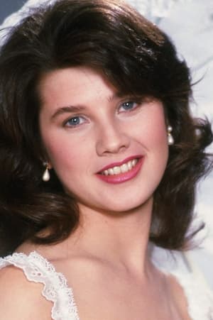 Daphne Zuniga profil kép