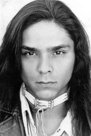 Zahn McClarnon profil kép