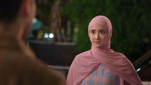Pantaskah Aku Berhijab háttérkép
