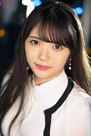 美澄玲衣 profil kép