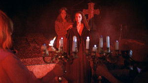 Le Frisson des vampires háttérkép