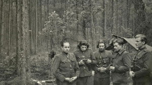 Frères de la forêt, des résistants face à l'URSS háttérkép