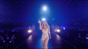 KODA KUMI 25th ANNIVERSARY TOUR 2025 ～De-CODE～ háttérkép
