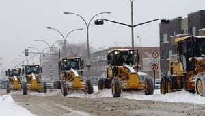 En pleine tempête kép