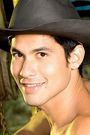 Robert Carvalho
