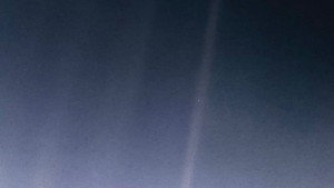 Voyager: Út a csillagok közé háttérkép